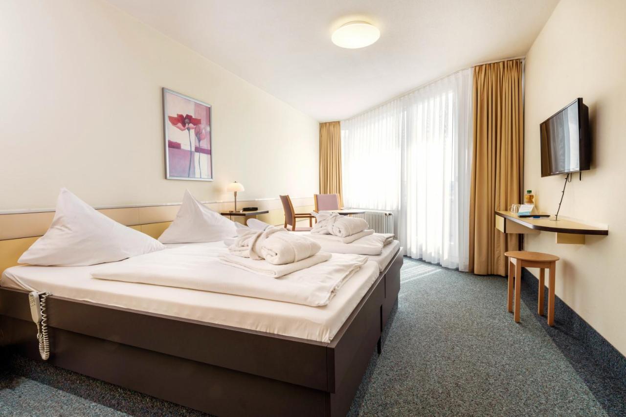 Thermenhotel Gesundheits-باد بوخاو المظهر الخارجي الصورة